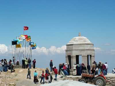 SUŞEHRİ KÖSE SÜLEYMAN ZİYARET TEPESİ